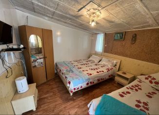 Сдаю в аренду комнату, 20 м2, Сочи, улица Ленина, 133, микрорайон Голубые Дали