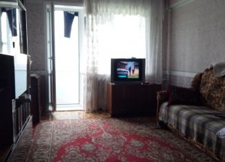 Продажа 2-ком. квартиры, 45 м2, Ефремов, улица Дружбы, 13