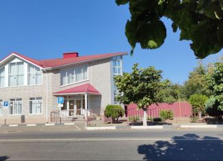 Сдам в аренду помещение свободного назначения, 125 м2, Гулькевичи, Первомайская улица, 24