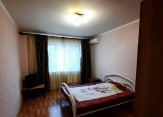 Продается 2-комнатная квартира, 64 м2, Старый Оскол, микрорайон Дубрава, квартал 1, 19