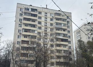 Сдается в аренду однокомнатная квартира, 35 м2, Москва, улица Маршала Чуйкова, 10, метро Текстильщики