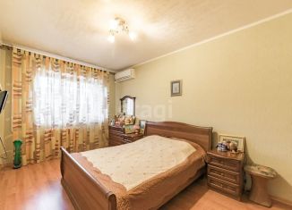 Продается 2-ком. квартира, 81.9 м2, Казань, улица Мидхата Булатова, 5, ЖК Солнечный Город