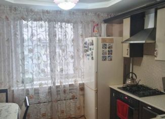 Сдам 2-комнатную квартиру, 54 м2, Альметьевск, улица Сулеймановой, 5