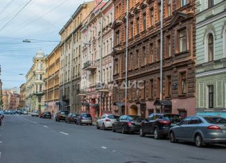 Продаю 1-ком. квартиру, 31 м2, Санкт-Петербург, Басков переулок, 25, метро Чернышевская