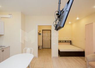 Продам квартиру студию, 30 м2, Тюмень, улица Дмитрия Менделеева, 2, ЖК Кристалл