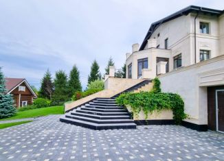 Продам коттедж, 400 м2, деревня Шипово, Центральная улица