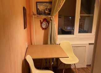 Сдаю однокомнатную квартиру, 33 м2, Гусь-Хрустальный, улица Менделеева, 25