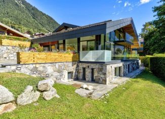 Продается дом, 200 м2, посёлок городского типа Красная Поляна, Снежный переулок