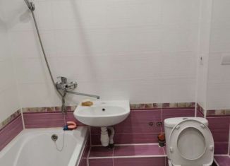 Сдам 1-комнатную квартиру, 35 м2, Туймазы, проспект Победы, 3