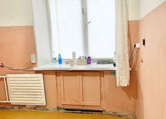 Продаю 2-ком. квартиру, 43 м2, Уфа, улица Бабушкина, 21, Советский район