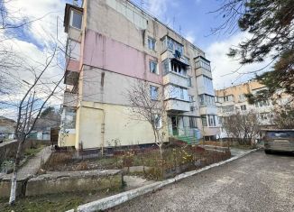 Продаю 1-комнатную квартиру, 35.9 м2, Крым, Верхне-Кизиловая улица, 2