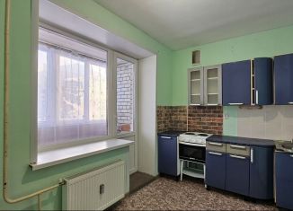 Продам 3-ком. квартиру, 30.4 м2, Боровичи, улица Виталия Бианки, 16Б/1