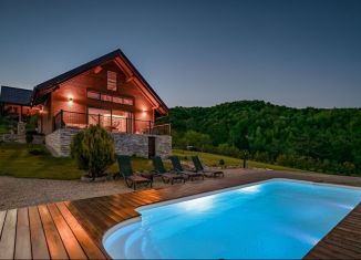 Продажа дома, 320 м2, посёлок городского типа Красная Поляна, Дворцовая улица, 1