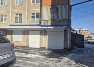 Продается двухкомнатная квартира, 46 м2, Алагир, улица К. Бутаева, 4