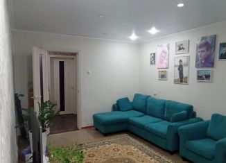 Продаю 3-комнатную квартиру, 60 м2, Ишимбай, улица Чкалова, 2
