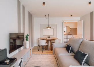 Продам 2-комнатную квартиру, 69.6 м2, Москва, улица Александра Невского, 27, улица Александра Невского