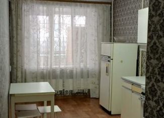 Сдаю 2-комнатную квартиру, 57 м2, Кемерово, проспект Химиков, 43