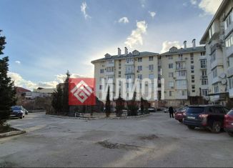 Продаю однокомнатную квартиру, 40 м2, Судак, улица Айвазовского, 25А