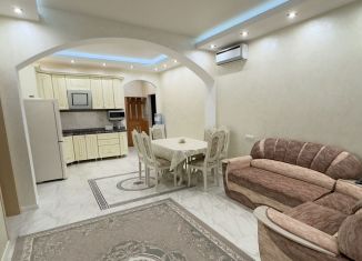 Сдам в аренду 2-комнатную квартиру, 85 м2, посёлок городского типа Кореиз, Алупкинское шоссе, 36Н