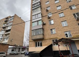 Продается многокомнатная квартира, 32.7 м2, Ростовская область, улица Ворошилова, 187