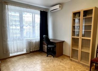 Сдаю 1-ком. квартиру, 38 м2, Москва, метро Красносельская, Малая Красносельская улица, 10/3